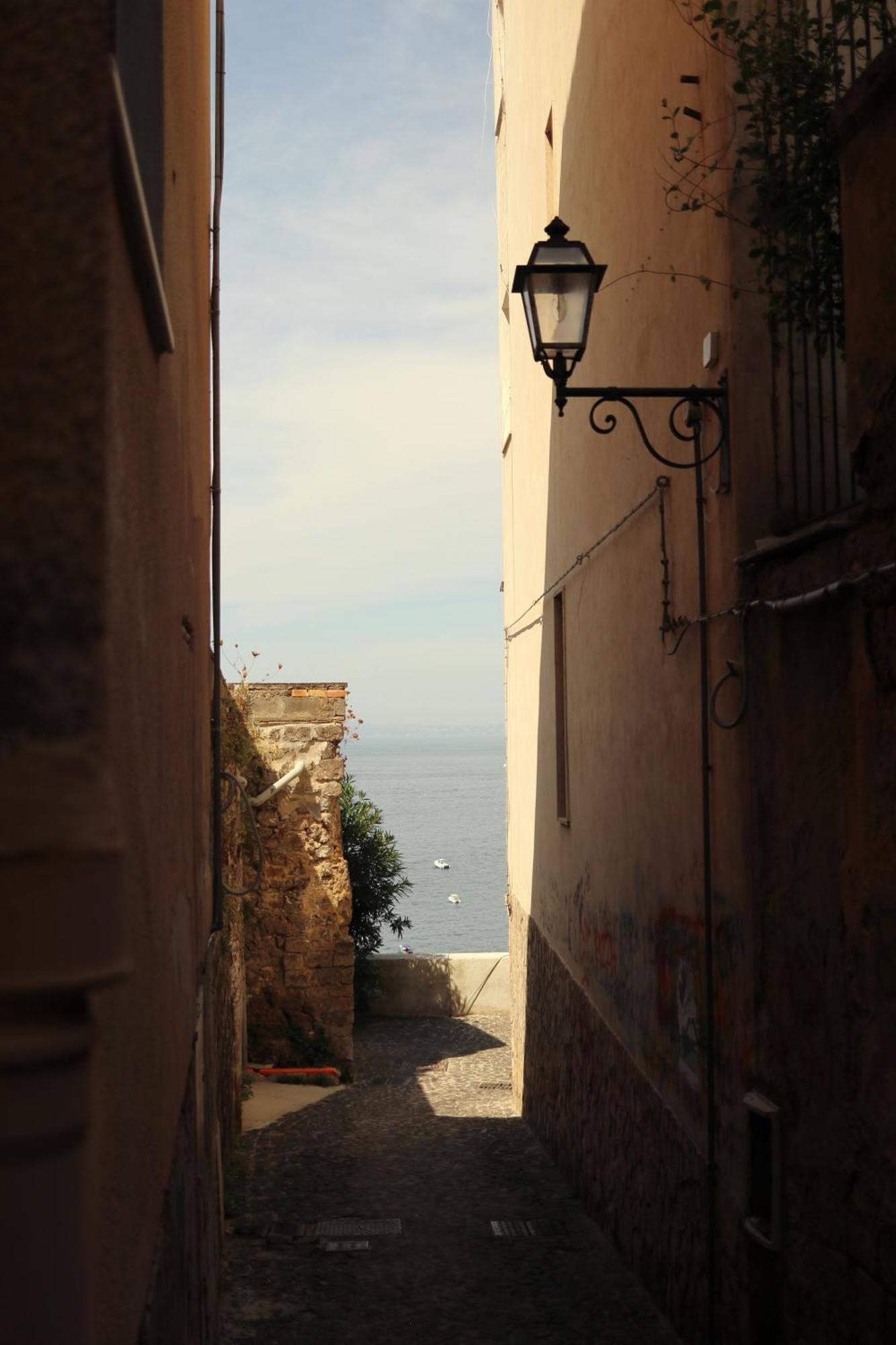 Angolo Del Marinaio. Casa Vacanze A Meta Di Sorrento Apartment Exterior photo